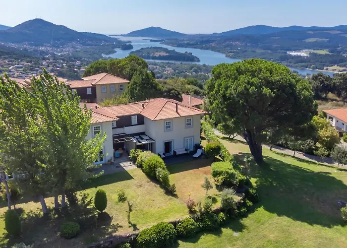 Casa Cervo E Prado 홀리데이파크 Bagoada